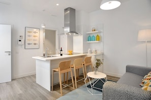 Apartment, 1 Bedroom | Private kitchen