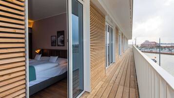 Standardzimmer, 1 Doppelbett, Balkon | Hochwertige Bettwaren, Minibar, Zimmersafe, Schreibtisch