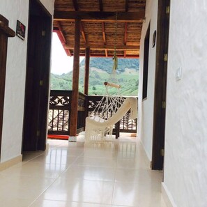 Terrace/patio - Sgt Pepper's Hostel (Jardin)
