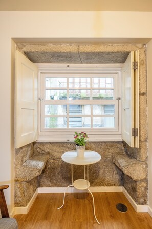 City House, 3 Bedrooms | Living area - Casa Sao Miguel 6 (Porto)