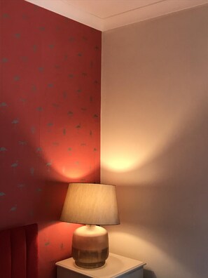 Twin Room, Ensuite (and Bath)