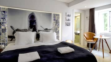 Standard Studio | 1 bedroom, premium bedding, in-room safe, individually decorated