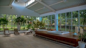 Free toiletries, hair dryer, towels, soap - Otho Hotel Convention & SPA (Itu)