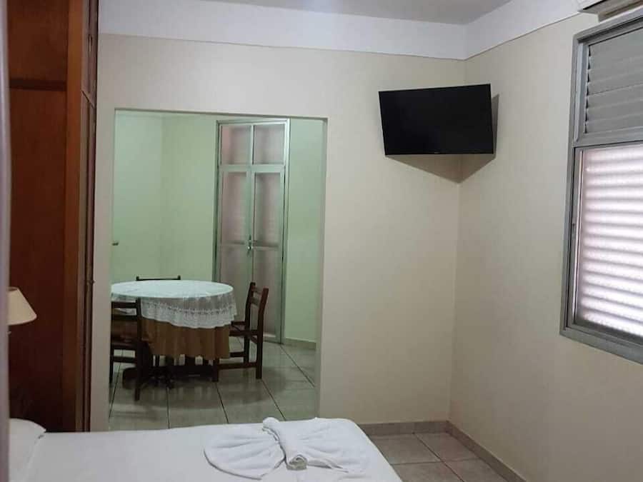 Deluxe Suite, 1 Double Bed | Desk, free WiFi, bed sheets