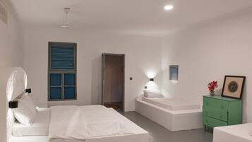 3 bedrooms, premium bedding, Tempur-Pedic beds, individually decorated