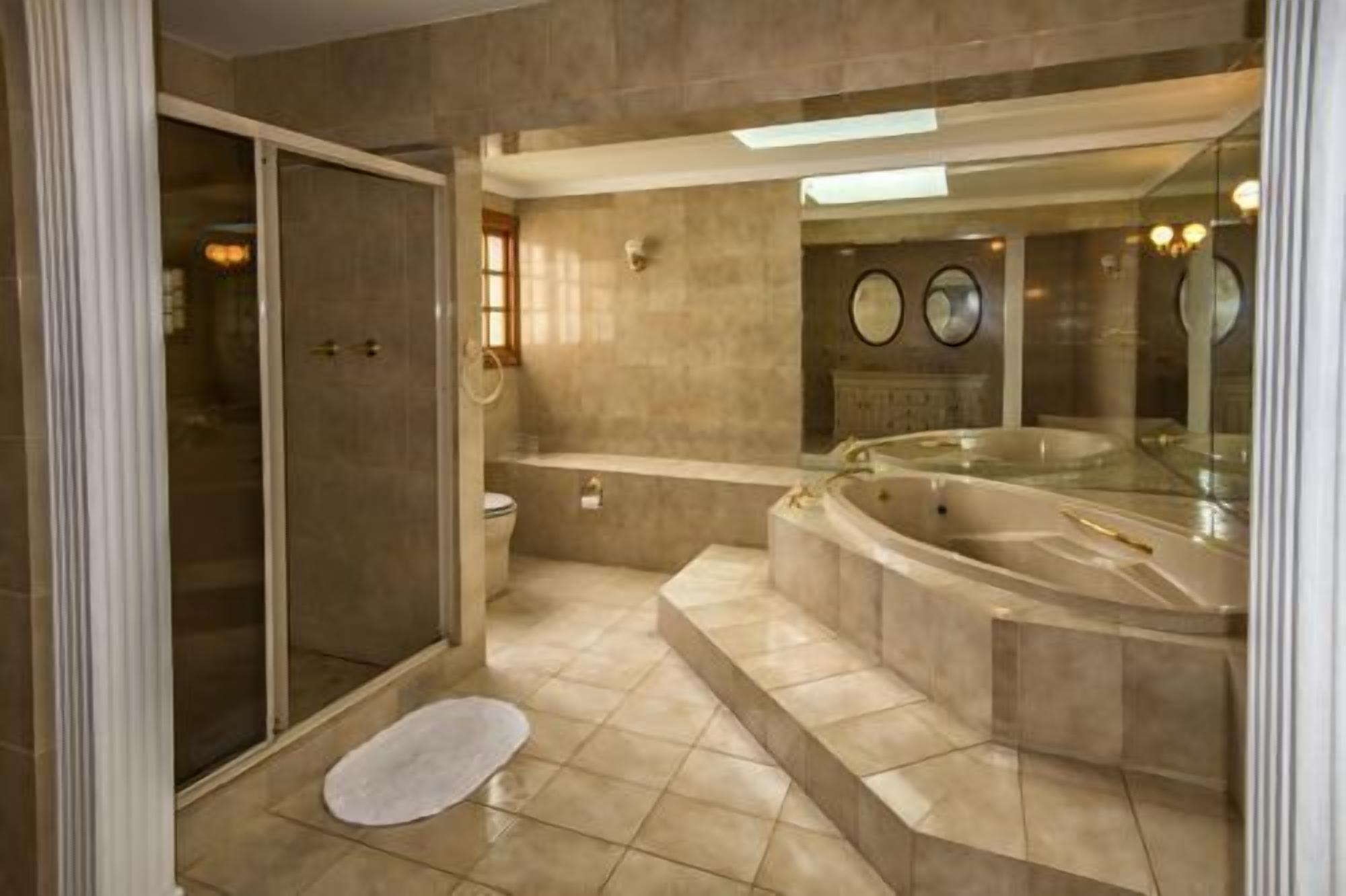 Shower, towels