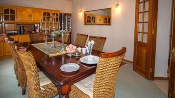 Daily English breakfast for a fee