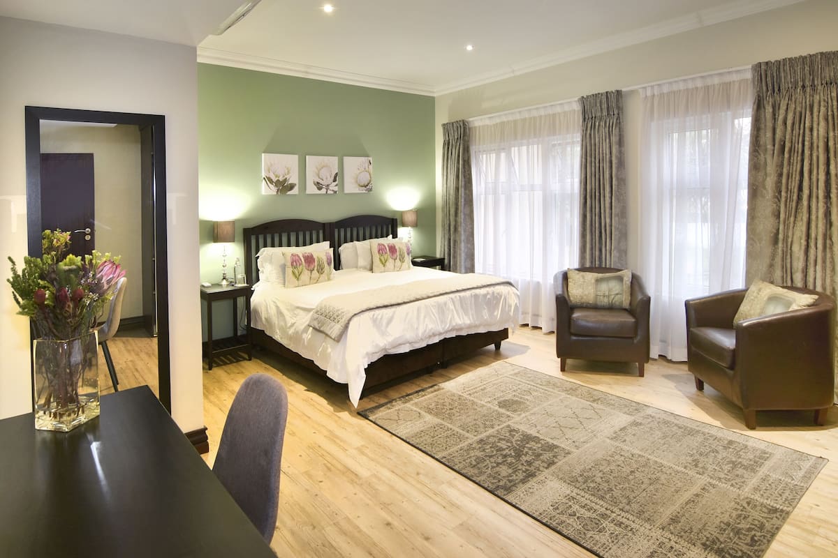 Habitación doble superior, 1 habitación | 1 habitación y caja de seguridad en la habitación