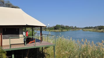 Luxury Tent | Lake view