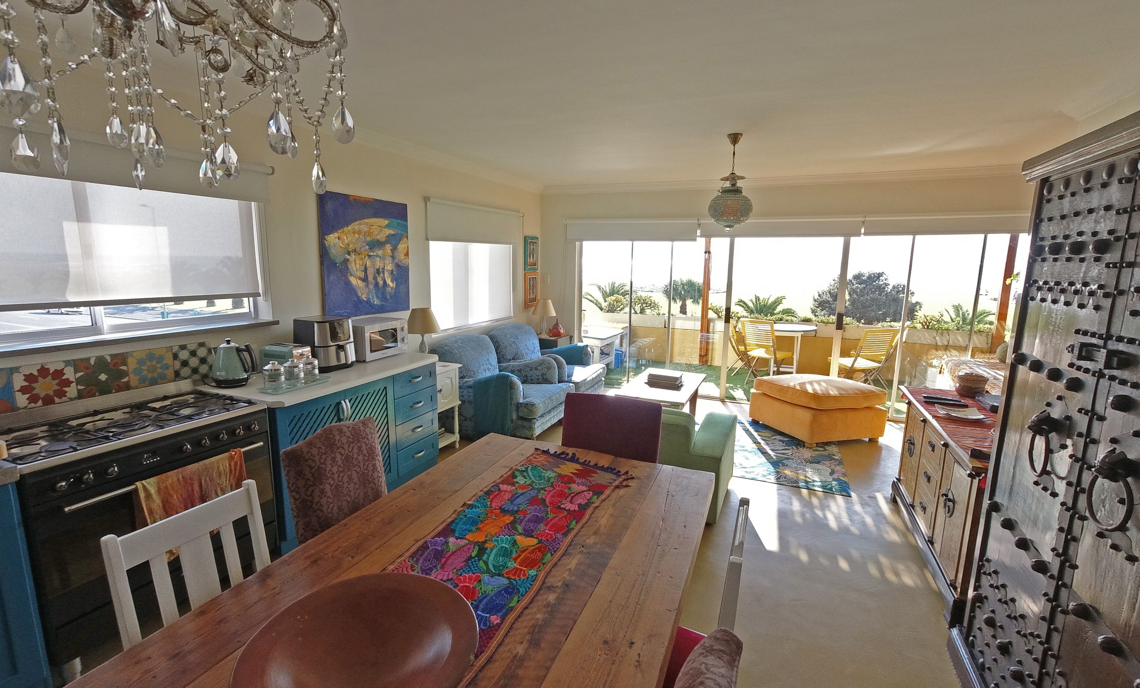 Studiosuite – premier, 1 queensize-seng, sjøutsikt | Eget kjøkken | Kjøleskap, kaffetrakter/tekoker og vannkoker