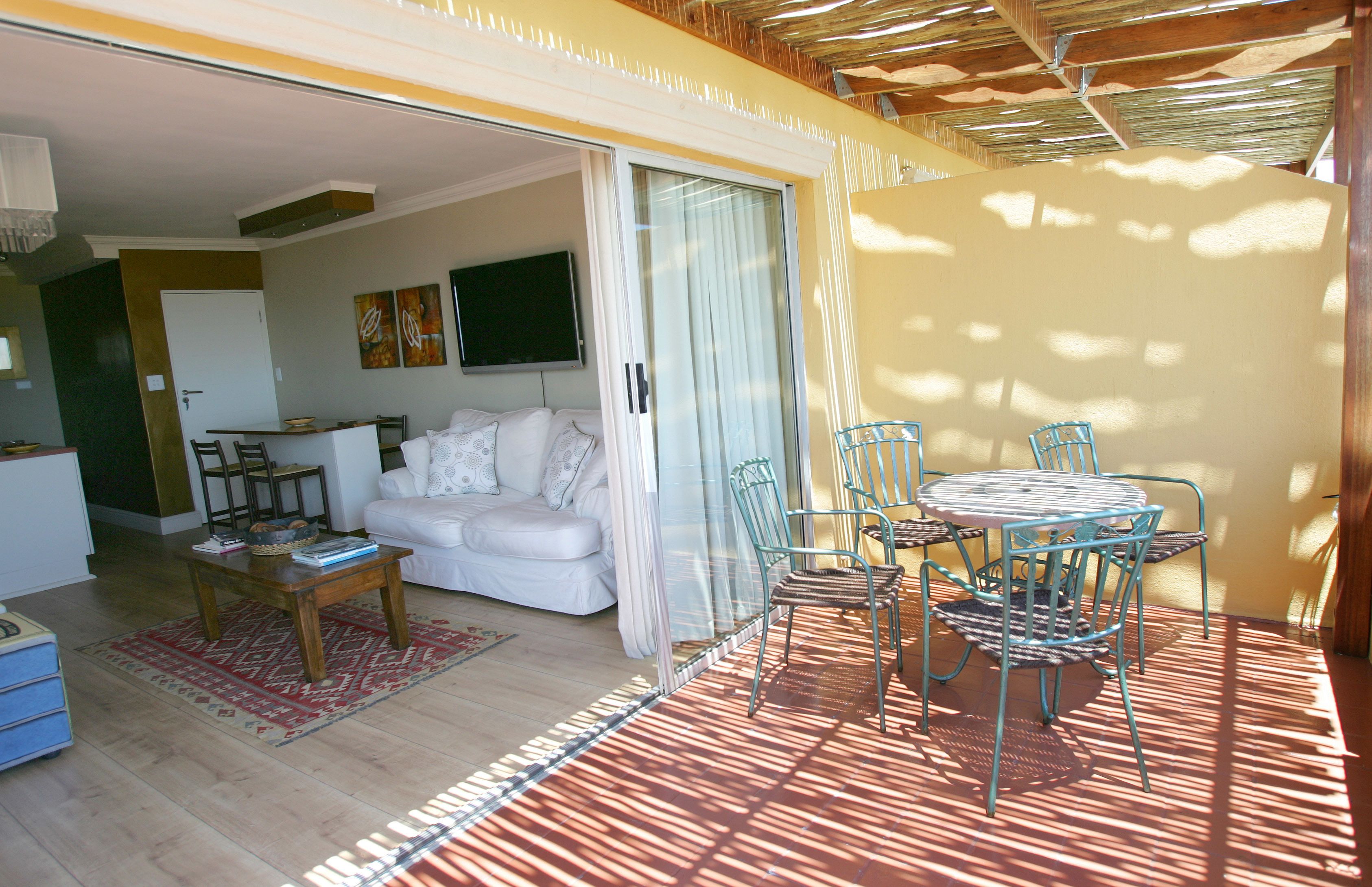 Deluxe Sea Facing Suite with Air Con | Balcony