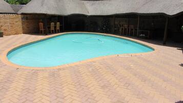 Outdoor pool, pool loungers