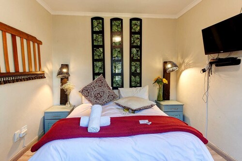 Strand Guesthouse - Hostel