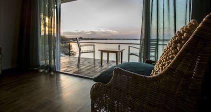 Zambezi Mubala Lodge