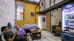 Shared Dormitory, Mixed Dorm, Private Bathroom (4 people) | Living room - Granados Hostel (Buenos Aires)