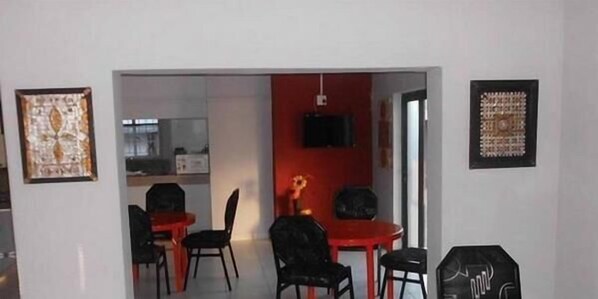 Breakfast for a fee - Ehrlichpark Lodge (Bloemfontein)