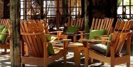 Daily buffet breakfast for a fee