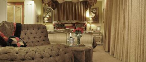 高档床上用品、记忆海绵床垫、特色装修、特色家居