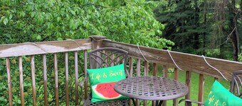 Cozy Country Apartment in Heart of Geauga County