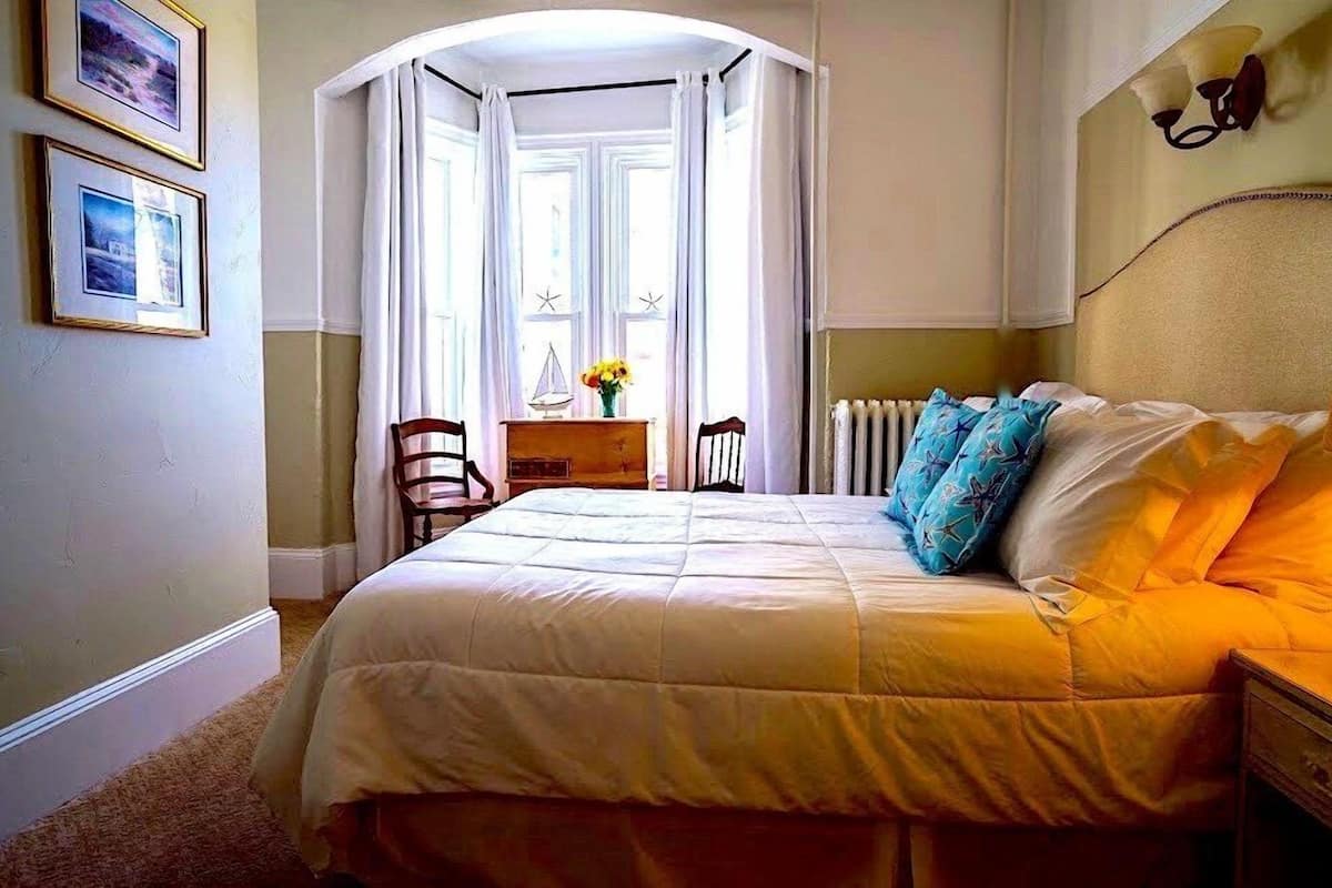 Zimmer | 1 Schlafzimmer, hochwertige Bettwaren, Bettwäsche