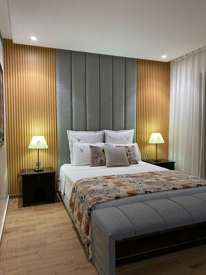 6 bedrooms, iron/ironing board, free WiFi, bed sheets