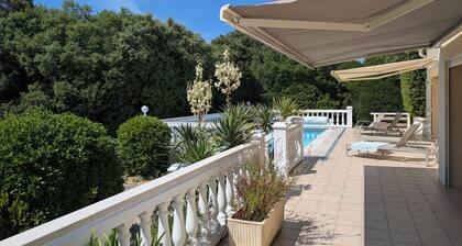 La Cèzenole | Villa 5* air-conditioned Bungalow | Heated pool | Gorges Cèze