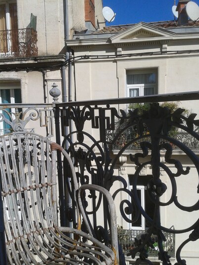 Les 7 balcons, Comédie Corum Gare, Parking Spacious Bright Haussmannien