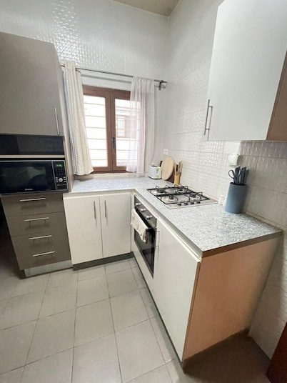 APPARTADAKAR F5 for rent Cité-Batrain - MERMOZ- OUAKAM-DAKAR