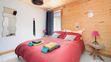 2 Schlafzimmer, Bügeleisen/Bügelbrett, Reisekinderbett, kostenloses WLAN