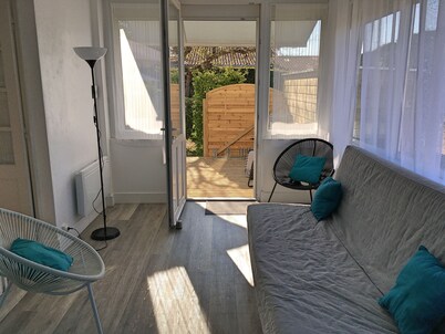 Family apartment 100 m from the sea - Linen, towels and cleaning included