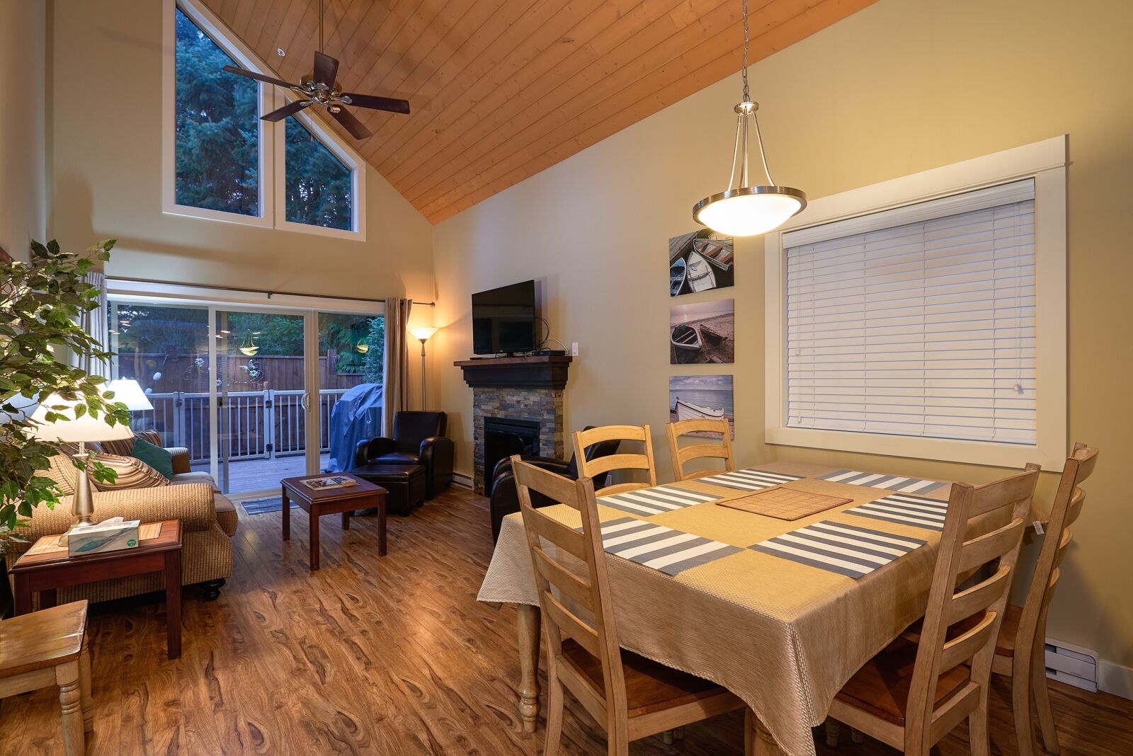 Top 10 PetFriendly In Vancouver Island, Canada