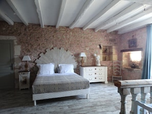 3 Schlafzimmer, Bügeleisen/Bügelbrett, Reisekinderbett, kostenloses WLAN