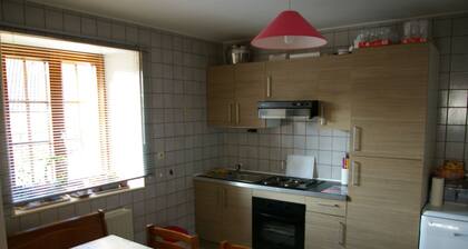 Wohnung 6-10 p, ruhig, in der Nähe von Resorts und Natur, Wifi, Reinigung und Bettwäsche inklusive