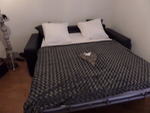 1 sovrum, strykjärn/strykbräda, resesäng och gratis wi-fi