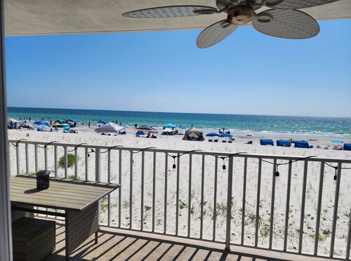Oceanfront paradise ! Additional unit available listing number is 1161347 