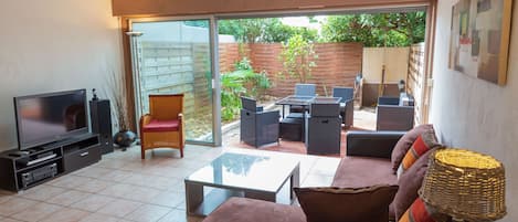 TV, DVD player, stereo