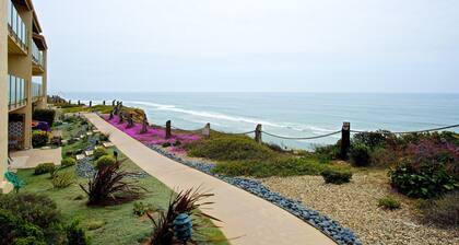 Oceanfront luxury condo!!