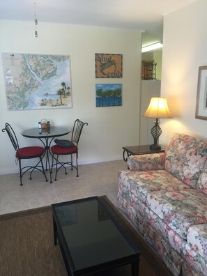 Smart TV, DVD player, books