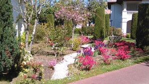 Property grounds - T beautiful app-corniche Basque, 300 m'Ocean, equipment. complete, Urrugne, Hendaye   (Urrugne)