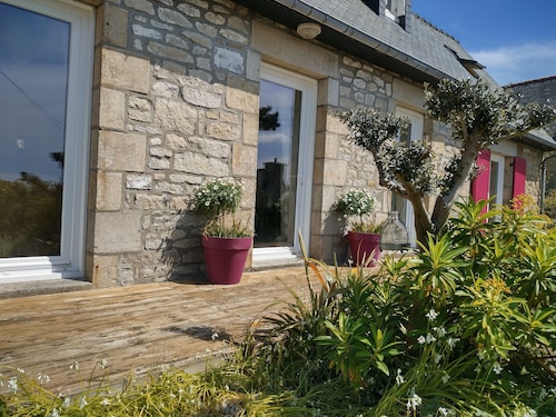 ILE GRANDE - SUPERB SEA VIEW