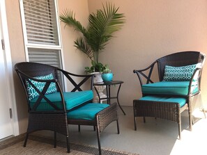 Terrace/patio - GRAND CARIBBEAN 112 WEST: Cozy Beach Condo @ Perdido Key (Pensacola)
