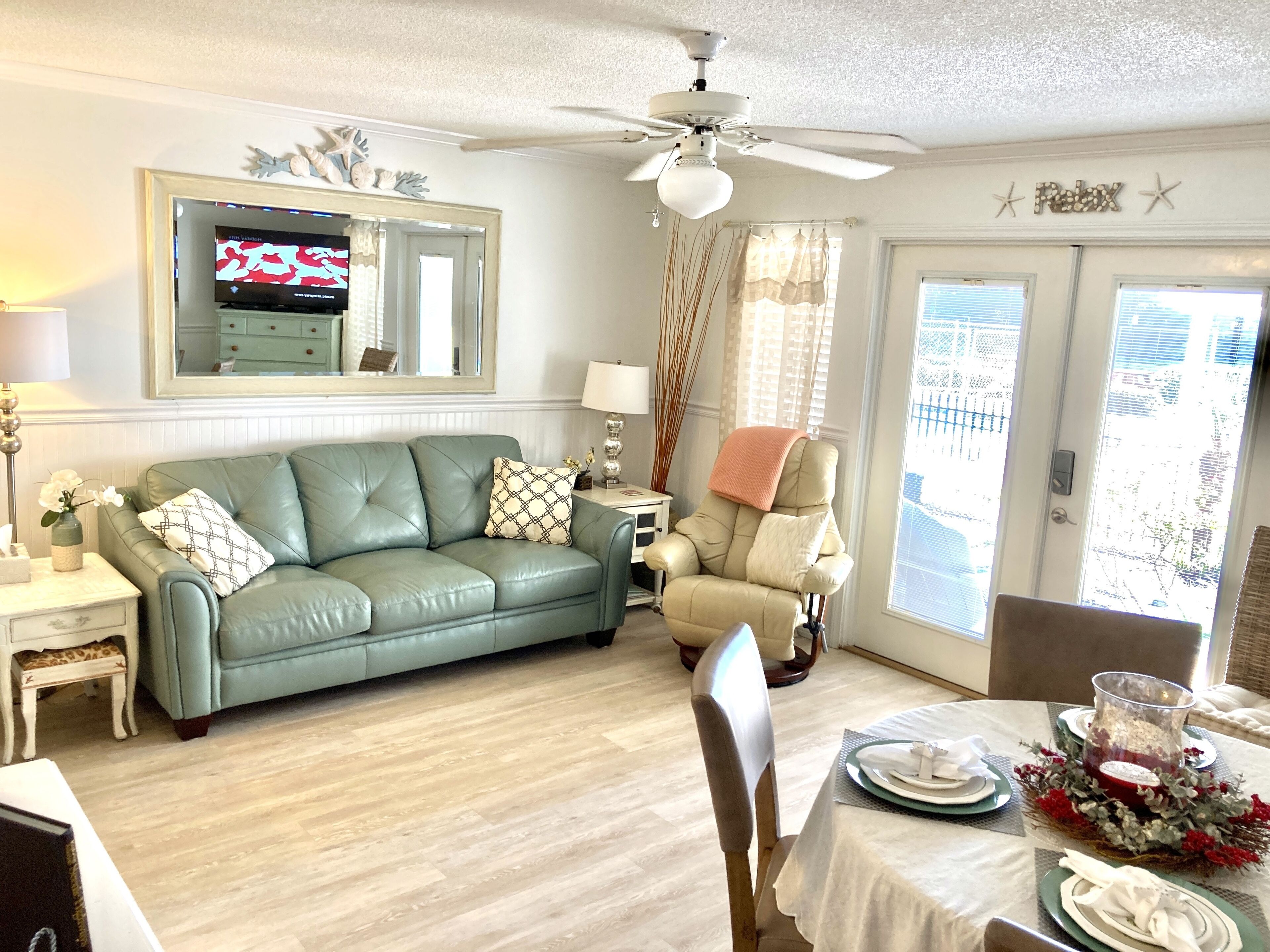 GRAND CARIBBEAN 112 WEST: Cozy Beach Condo @ Perdido Key