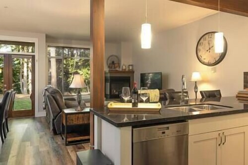 Pacific Forest Beach House