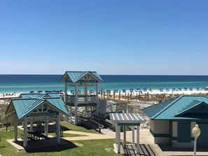 On the beach, sun loungers - Island Princess #319- partial gulf view (Fort Walton Beach)