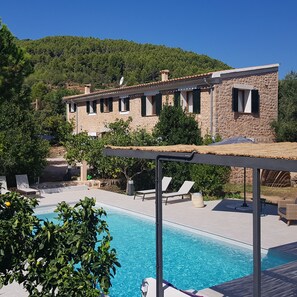 Piscine extérieure