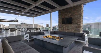 The Aristocrat - 3800 sqft Denver Loft w/ HUGE Pat