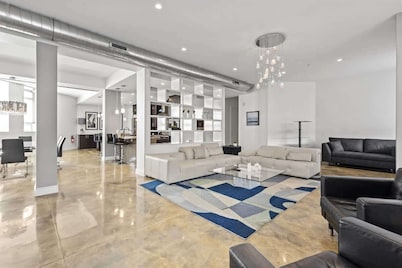 The Aristocrat - 3800 sqft Denver Loft w/ HUGE Pat