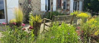 Charming farmhouse in Burgundy