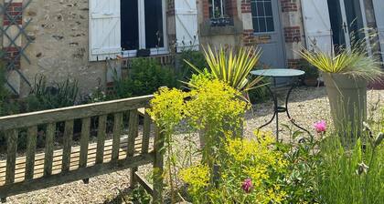 Charming farmhouse in Burgundy