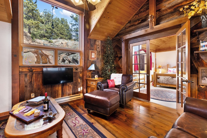 Twin Rock Cabin .Western Retreat. Family, Kids, Dog Friendly. - Colorado